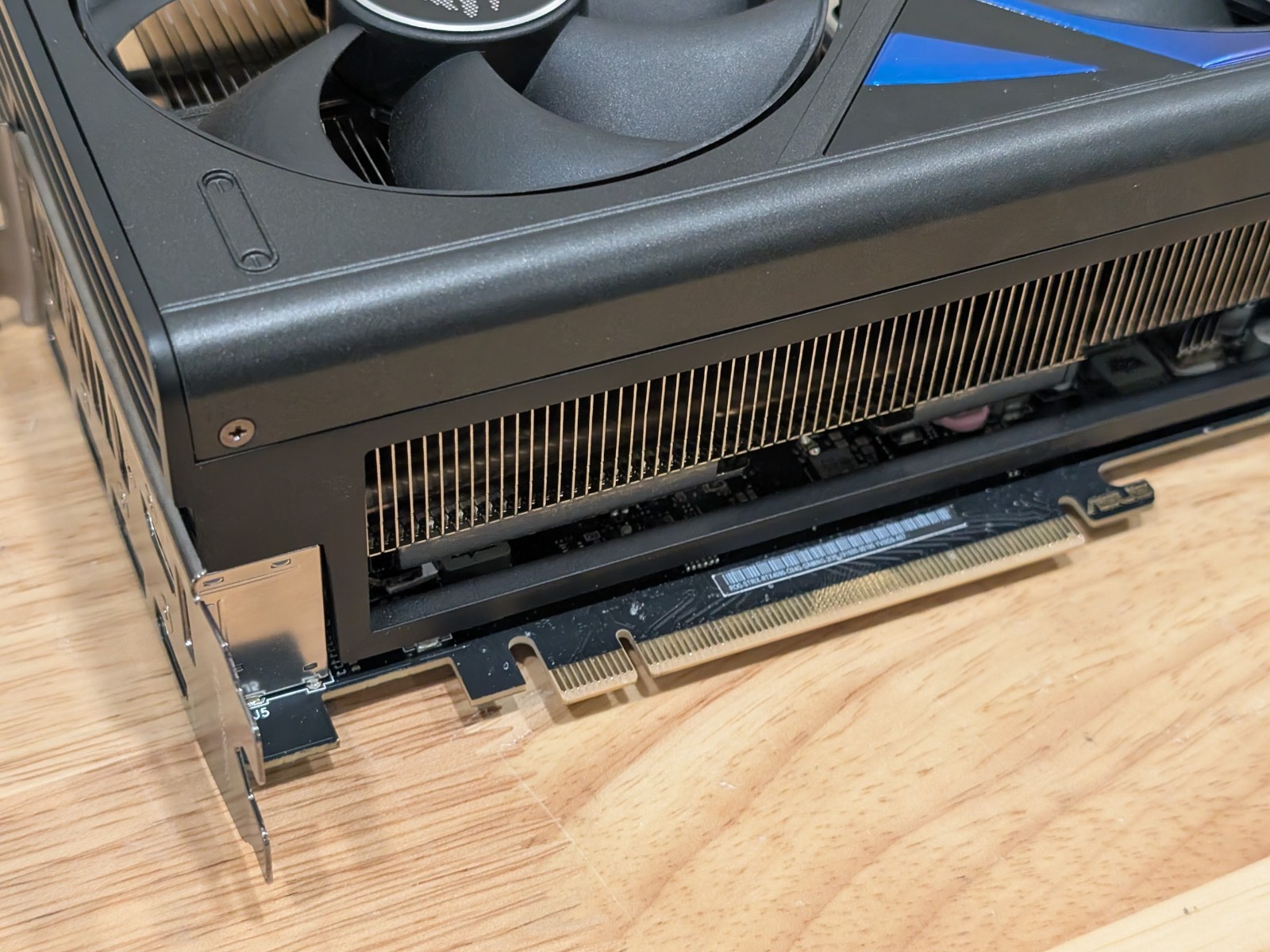 BH 최고의 제안 ASUS ROG Strix GeFor - Rtx 4090 24Gb Gddr6X 리뷰 및 가격